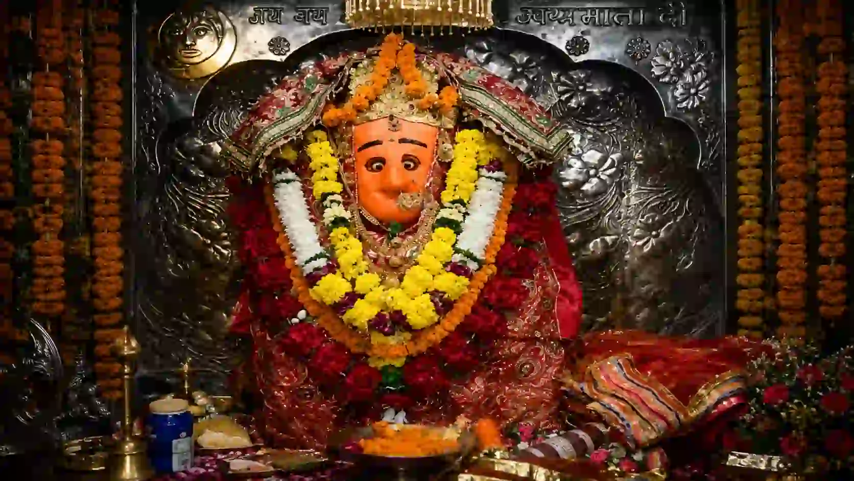 chamunda chalisa